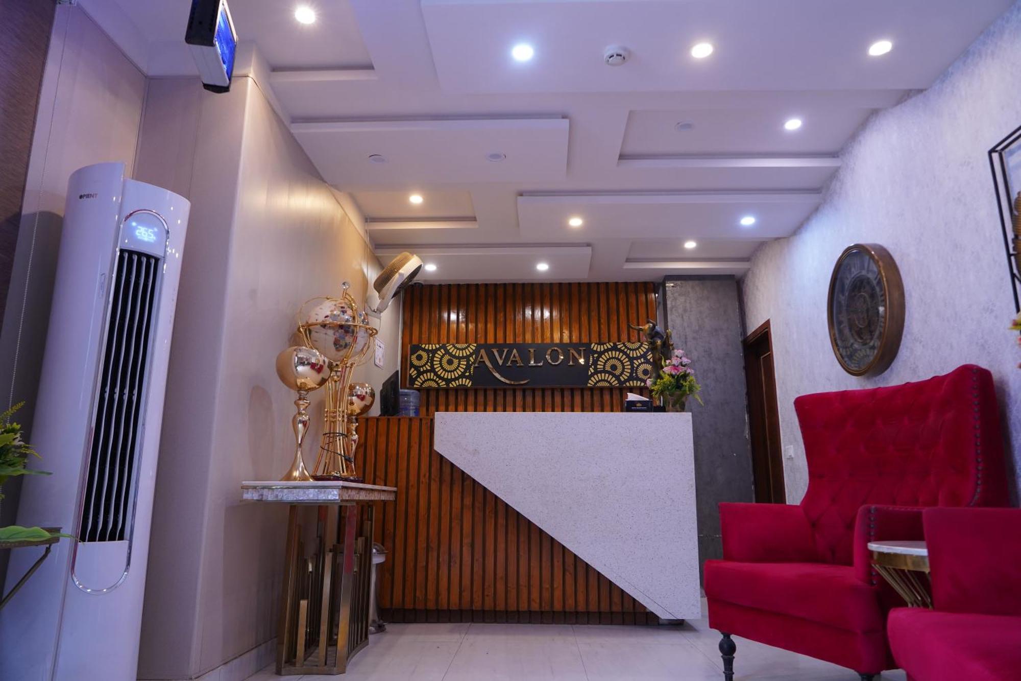 Hotel Avalon Suites Multan Ngoại thất bức ảnh